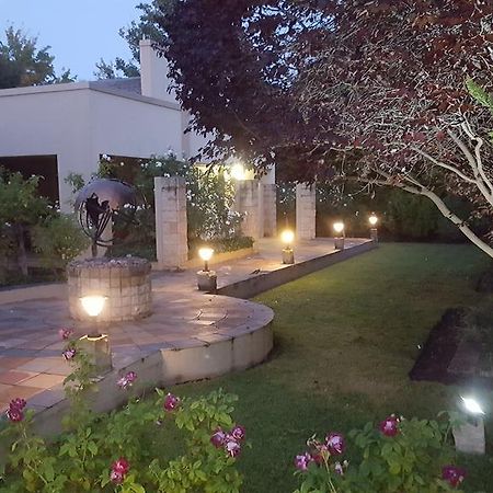 Acacia Lodge Bloemfontein Buitenkant foto